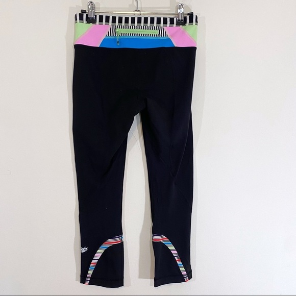 Lululemon Seawheeze Run Inspire Crops Half Marathon 2013 Pastel Rainbow Stripe 4 - Picture 3 of 8